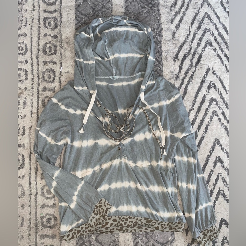 POL super soft hoodie